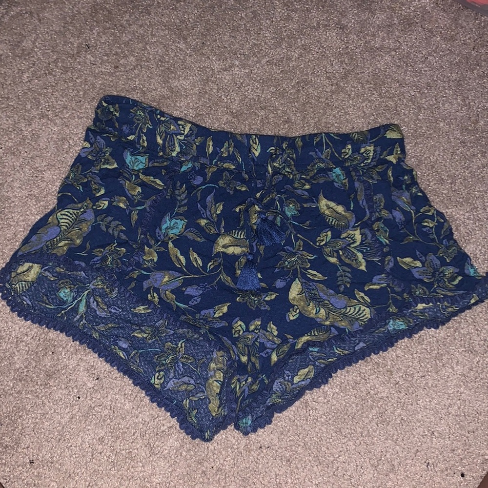 Cute blue pom pom shorts